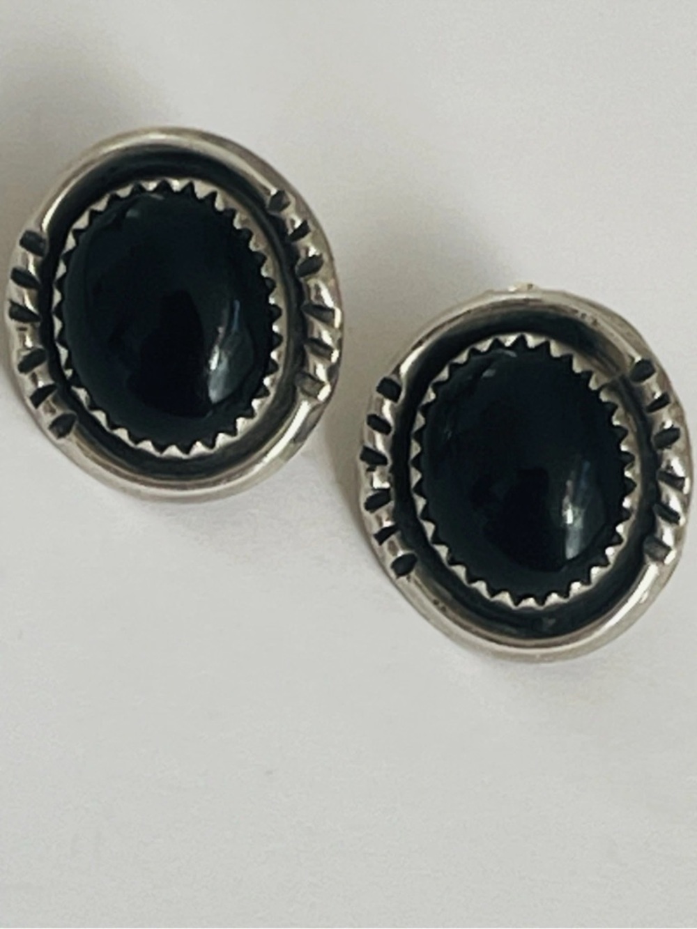 VIG SOUTHWEST Sterling Black Onyx Braided Rope Stud Earrings